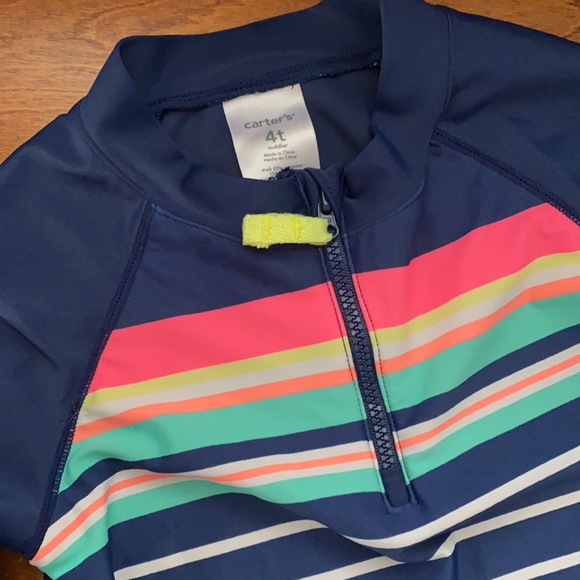 Girls’ 4T Swim Bundle of 2 Rash Guard Shirts and 1 short - Picture 3 of 11